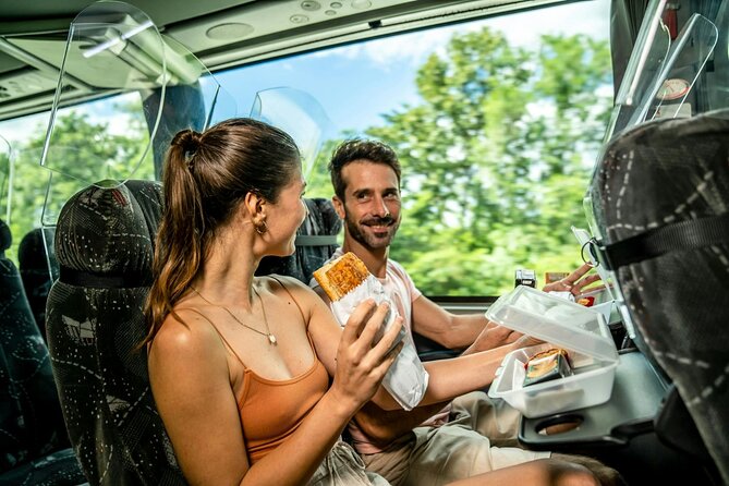 Chichen Itza and Cenote Tsukán with Lunch - Chichen Itza with audio headsets: how the guide experience really helps