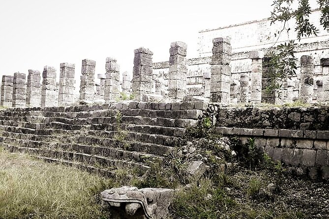 Chichen Itza and Dos Cenotes Experience from Cancun - Stop 4: Valladolid Central Square, Quick Colonial Flavor