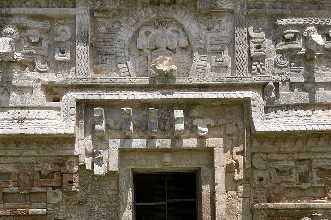 Chichen Itza and Mayan Traditions - Chichen Itza with a Mayan-science guide, plus room to walk