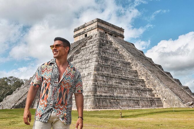 Chichén Itzá, Cenote Suytún, and Cenote Ikkil Guided Tour - Valladolid Downtown: Quick Colonial Flavor, Not a Deep Dive