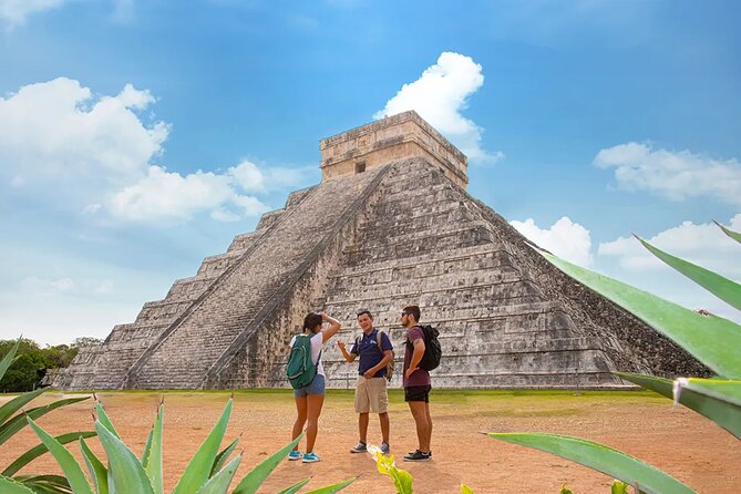Chichen Itza, Cenote & Valladolid Tour with Lunch - Valladolid colonial town stop for a change of scene