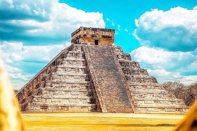 Chichen Itza deluxe tour - Lunch, Drinks, and the Reality Check
