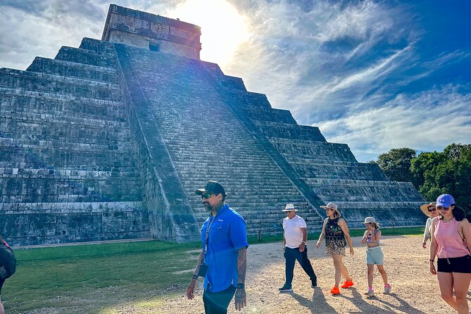 Chichen Itza Early Access Private Tour with Buffet Lunch - Private Pickup in a Climate-Controlled Vehicle