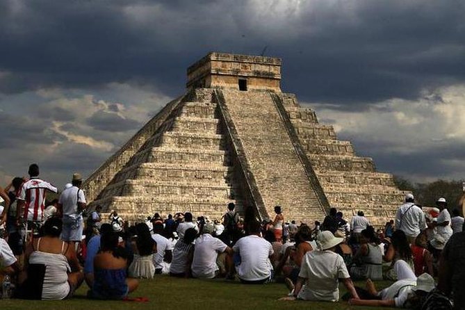 Chichen Itza Free Tours with Cenote Experience in Mexico - Valladolid on a Tight Schedule: Short, Charming, and Useful