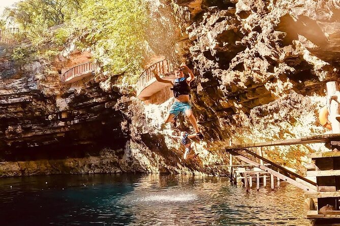 Chichen Itza Free Tours with Cenote Experience in Mexico - Chichén Itzá Time: Kukulkan Pyramid, Heat Strategy, and Guide Help