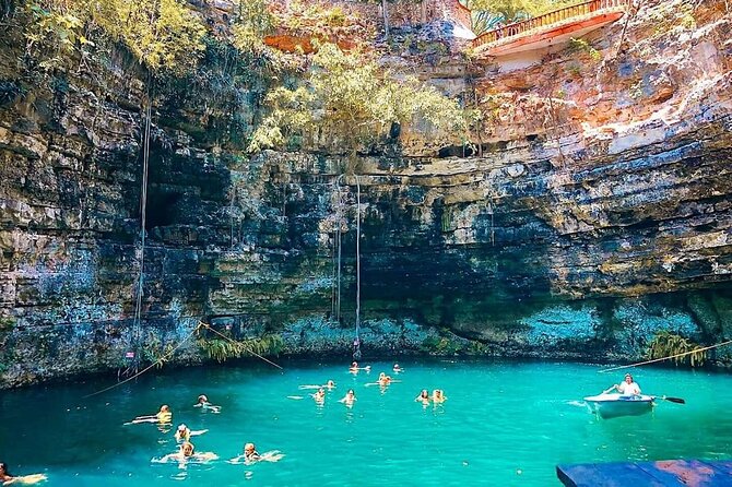 Chichén Itzá Full-Day Tour with Mayan Buffet, Cenote & Valladolid - Transport on a 15-hour day: comfort helps, but you still need stamina