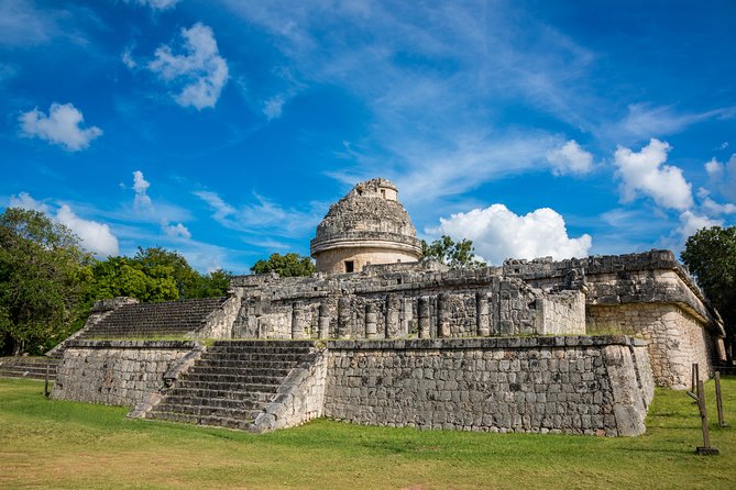Chichen Itza Guided Historical Tour with Lunch Included - What to pack for heat, sun, and the cenote changeover