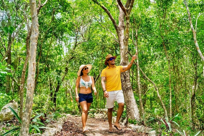 Chichen-Itza Mayan Temples, Cenote and Valladolid with Lunch - Valladolid in 30 minutes: a fast taste of colonial streets