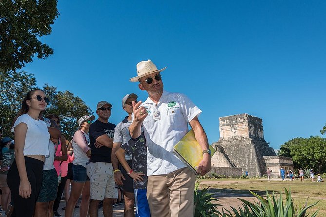 Chichén Itzá Premier Tour with Cenote Xunáan, Valladolid & Lunch - Lunch and the International Open Bar: Small Perks That Help