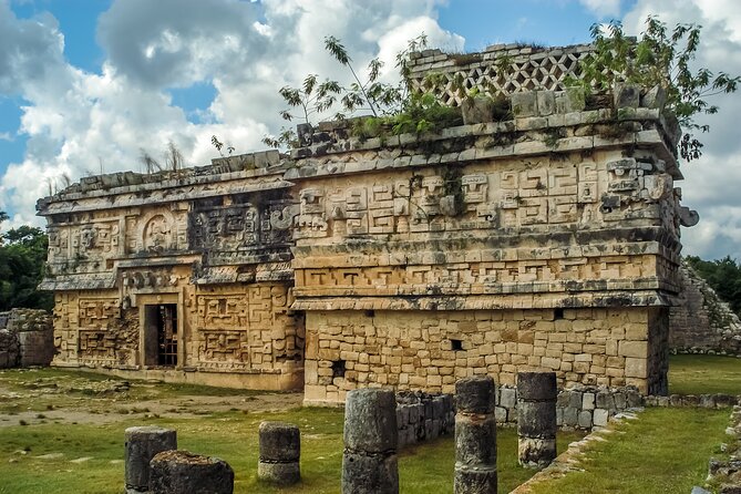 Chichen Itza: Self-Guided Tour with Audio Narration & Map - Chichén Itzá Yucatán overview, then Warriors and Las Monjas
