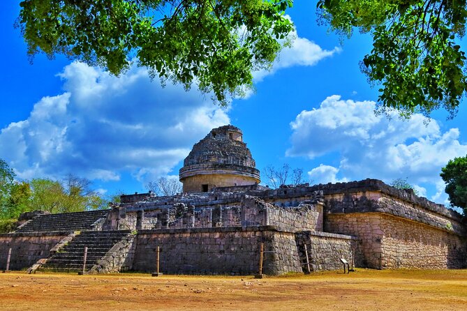 Chichen Itza: Self-Guided Tour with Audio Narration & Map - Getting set up at the start point, without panicking