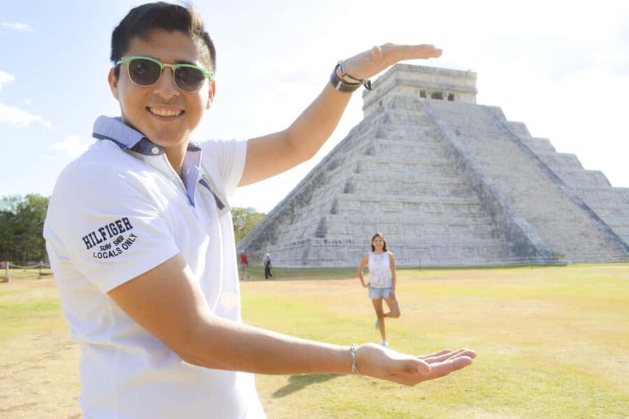Chichén Itzá: Skip the line and dive straight into the wonder of the world - Accessibility and who should skip this format