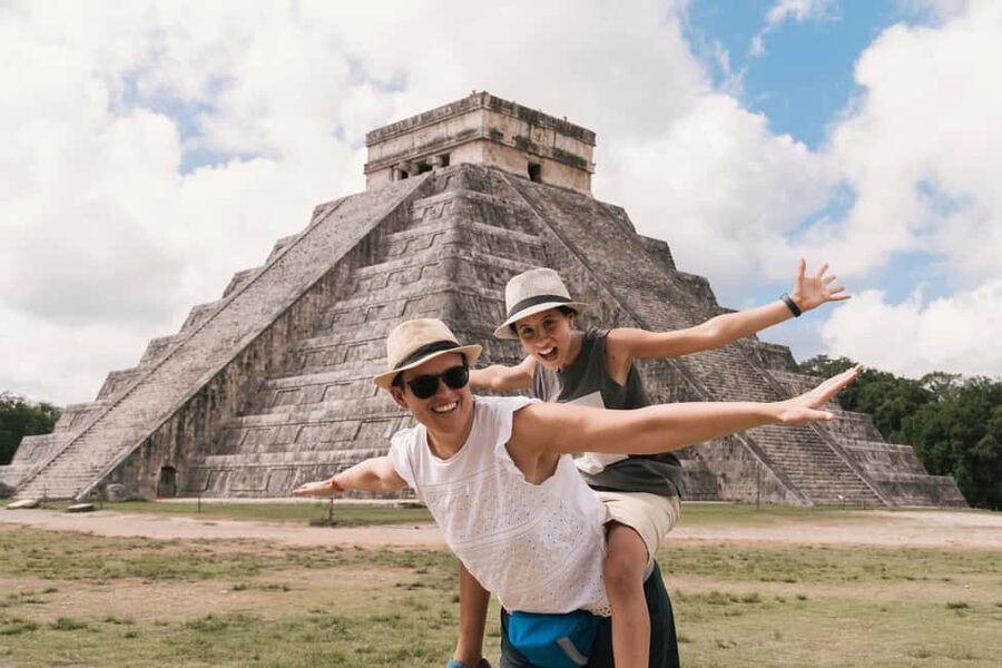 Chichén Itzá: Skip the line and dive straight into the wonder of the world - Meeting the site fast, without the ticket-office shuffle