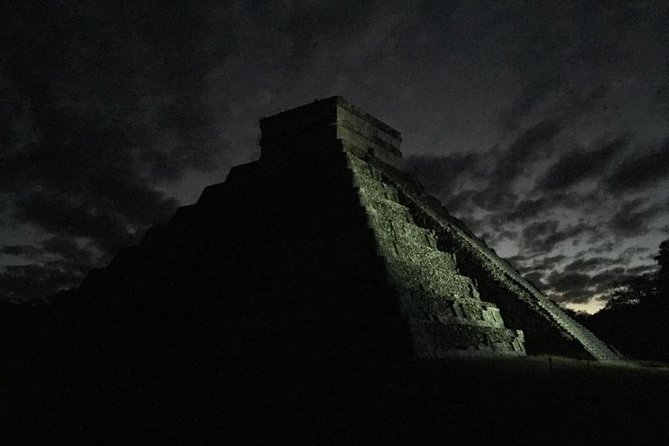 Chichen Itza Sunrise and Cenote Ik Kil from Cancun - Chichén Itzá early entry: what you actually get to experience