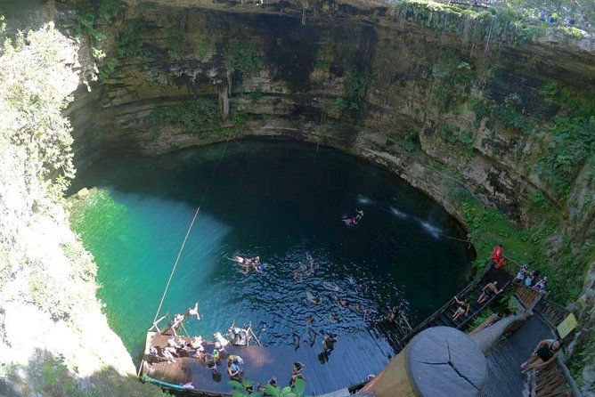 Chichen Itza, Suytun and Ik-Kil Cenote - Bus Comfort and Timing: The Part Nobody Wants to Hear, but Should Know