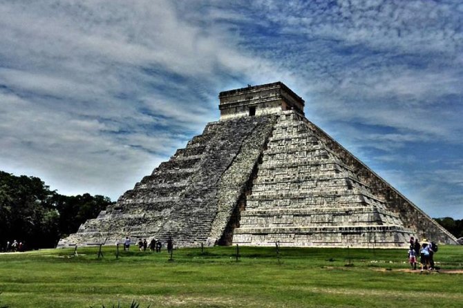 Chichen Itza Tour From Cancun and Riviera Maya - Chichen Itza Highlights: Guided Walk, Then Time to Explore