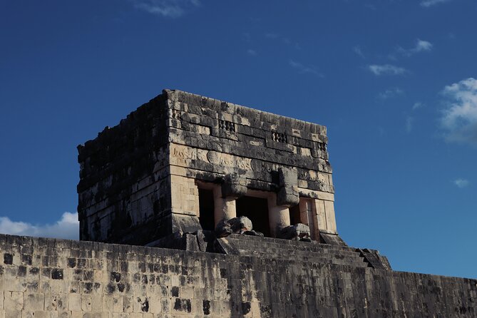Chichen Itza Tour: Pyramids, Cenote Ik Kil & Valladolid - Valladolid Walking Tour: Museums, Mansions, Markets, and Fountains
