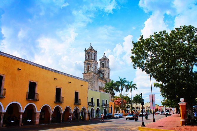 Chichen Itza Tour: Valladolid & Cenote Adventure with Buffet - Valladolid: a quick taste of a Magic Town