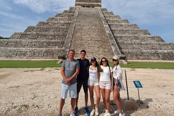 Chichen Itza: Tour with Expert Guide without lines! - Price and value check, including the official entry fees