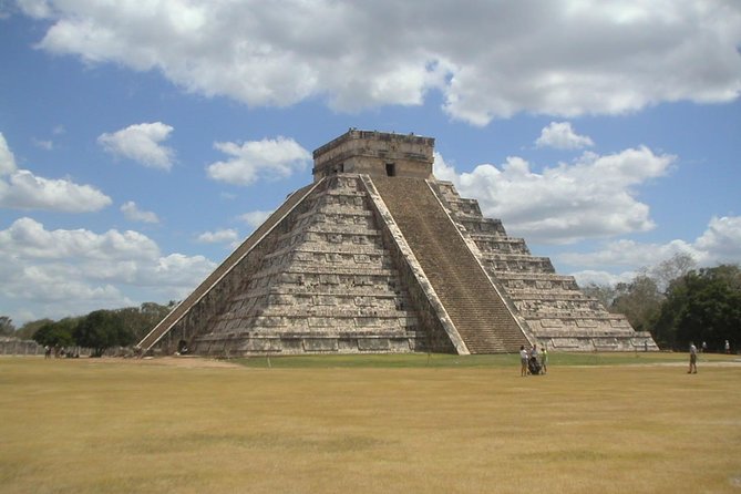 CHICHEN ITZA, VALLADOLID and CENOTE from Riviera Maya, Cancun, Tulum (Private) - Private Guide Benefits: How Salvador and Takeo Add Real Value