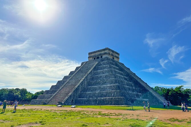 Chichen Itza, Valladolid & Cenote Private Tour with Buffet Lunch - Hotel pickup at 6:00 am and the drive to Valladolid