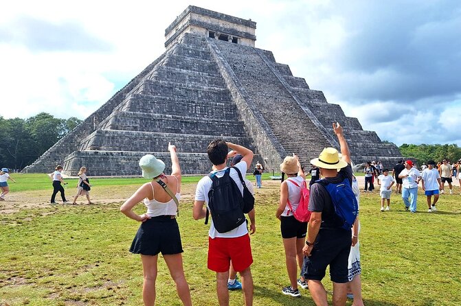 Chichen Itza : Walking Tour with Expert Guide and Skip-the-Line Access! - Timing tip: arrive early because the approach can be slow