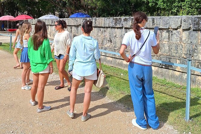 Chichen Itza : Walking Tour with Expert Guide and Skip-the-Line Access! - Stop 2 at the Temple of the Warriors: engravings with a heavy tone