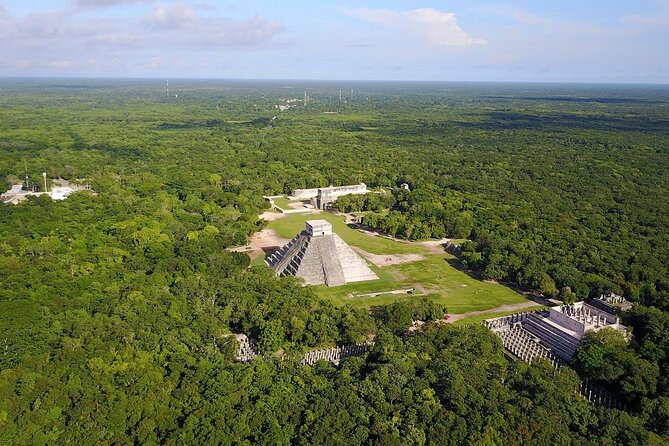 Chichen Itza : Walking Tour with Expert Guide and Skip-the-Line Access! - After the guided walk: extra time to take photos and see at your pace