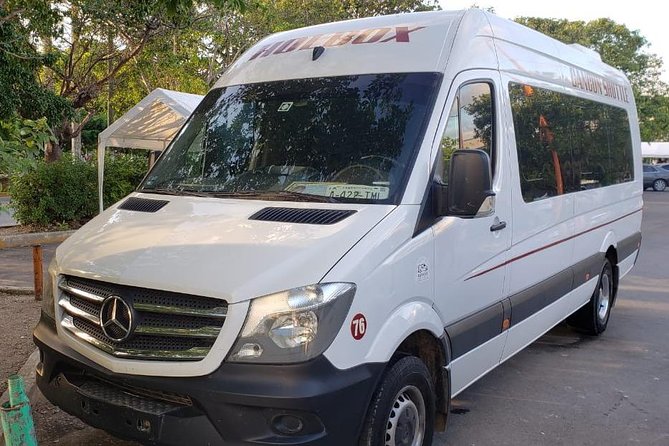 Chiquila Cancun Downtown Shuttle - The daily departures that shape your day