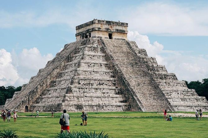 Combo Saver: Chichen Itza & Cenote + Isla Mujeres Catamaran - Chichen Itza and Isla Mujeres in One Neat Two-Day Plan