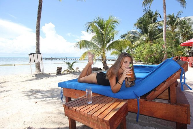 Complete Isla Mujeres excursion from Cancun with all inclusive - Spinnaker wind sailing, only when the weather says yes