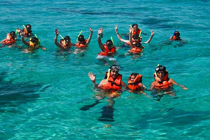 Contoy Island Tour from Cancun and Isla Mujeres with Snorkeling - Guides and boat crew: Why names like Beto and Capt. Memo matter