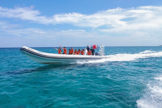 Cozumel Starfish and Tropical Reef Snorkeling by Powerboat with Lunch - Lunch, Light Snacks, and Free Time on Cozumel