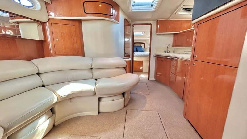 Cruising paradise in a luxury yacht in Cancun - What a Full Yacht Day Feels Like: Service, Photos, and Timing