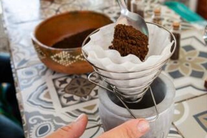 Del Grano al Cafe Learn how to roast grind and prepare coffe - Alex’s teaching style: why the class feels personal