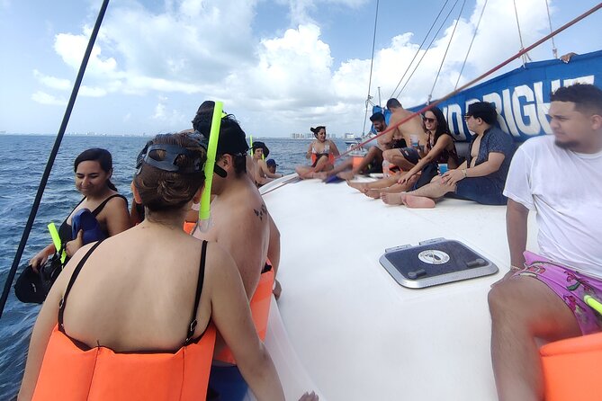 Deluxe Catamaran to Isla Mujeres, with Drinks, Snorkel & Buffet - A 7-Hour Cancun to Isla Mujeres Catamaran Plan That Actually Feels Like a Day Out