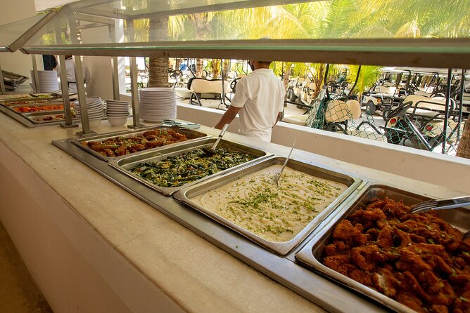 Deluxe Catamaran tour to Isla Mujeres with Open Bar and Lunch - Cruising Over to the Reef: Views, Music, and the Open Bar Energy