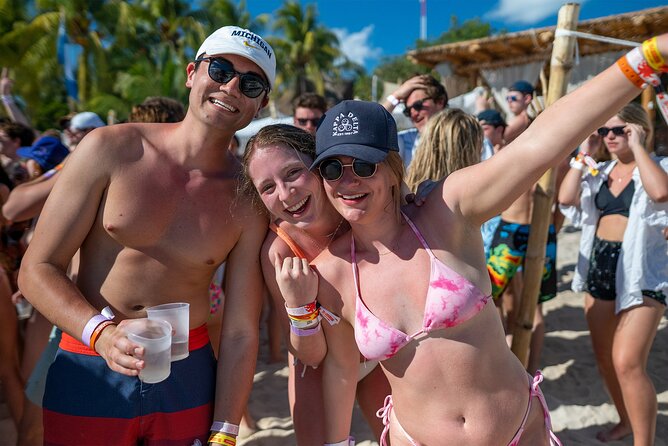 Deluxe Catamaran tour to Isla Mujeres with Open Bar and Lunch - Marina Sailaway Check-In: What to Expect Before You Set Sail
