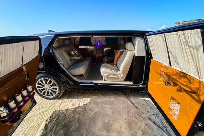 Deluxe GMC Limousine from CUN Airport to Cancun Hotel Zone - Possible Problems: Late Cars, Missing Drinks, and Mechanical Issues
