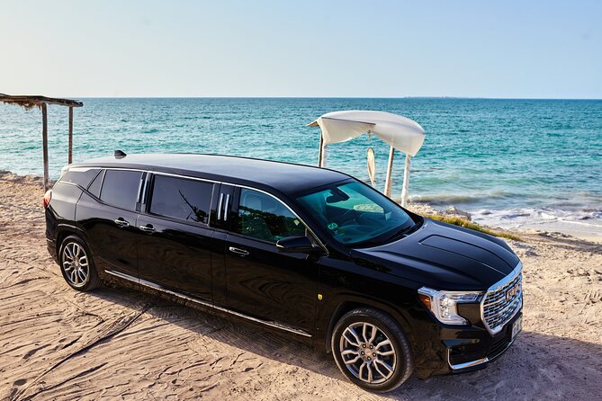 Deluxe GMC Limousine from CUN Airport to Playa Mujeres - Cancun Airport Pickup That Keeps You Moving