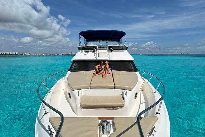 Deluxe Yacht 48FT with FlyBrige Rental in Cancun - Key highlights worth planning for