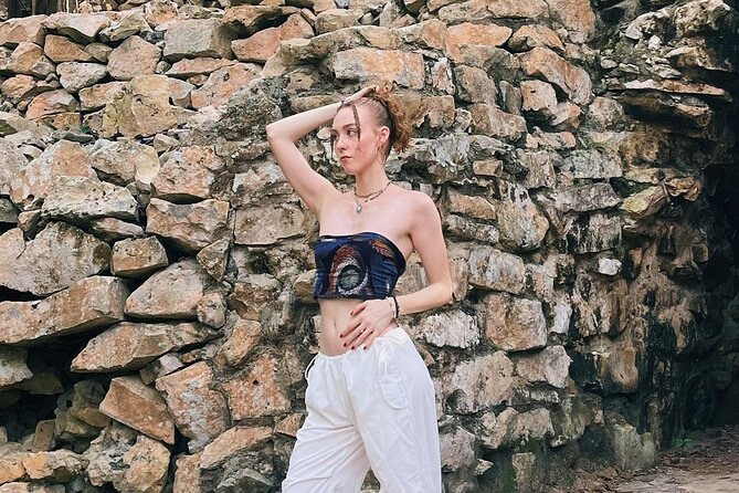 Discover 4 Destinations in 1 Day: Tulum and Cobá Tour - Tulum first: cliff ruins, guide stories, and smarter photo stops