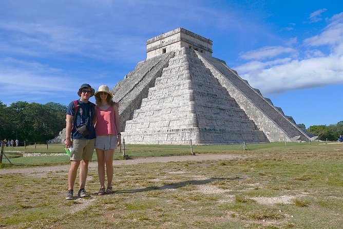 Discover Chichén Itzá & a Sacred Cenote. Lunch and transportation included. - Lunch buffet and drink choices that affect your comfort