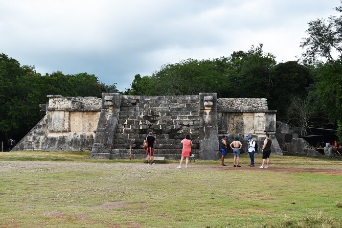 Discover Chichén Itzá & a Sacred Cenote. Lunch and transportation included. - Price and what you are really paying for