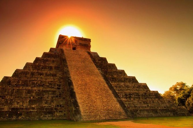 Discover Chichen Itza from Cancun or Maya Riviera - A 12 to 15 hour Chichen Itza day trip that also includes Valladolid