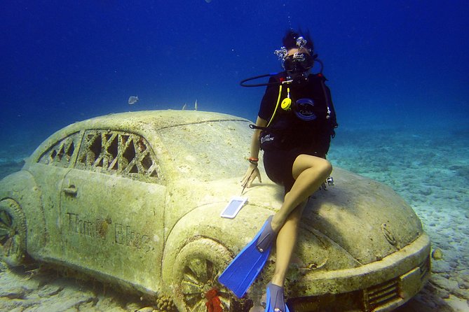 Diving in the Mexican Caribbean for Beginners | 2 Tanks 2 Dives | All Inclusive - From the hotel zone to the marina, step one is getting geared