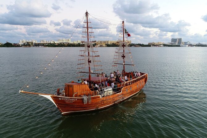Enjoy The Spanish Galeon with a Romantic Night Dinner in Cancun - Hotel Pickup Versus Self-Drive, What’s the Smart Move?