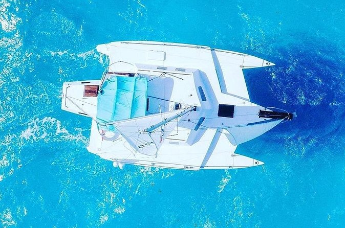Exciting Catamaran Tour to Isla Mujeres, from Cancún! - Crowd and Comfort Reality Check: Shoes, Lines, and Motion