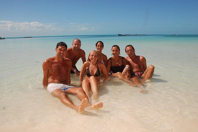 Excursion Isla Contoy & Isla Mujeres from Cancun - Boat schedule and group size: What can slow you down