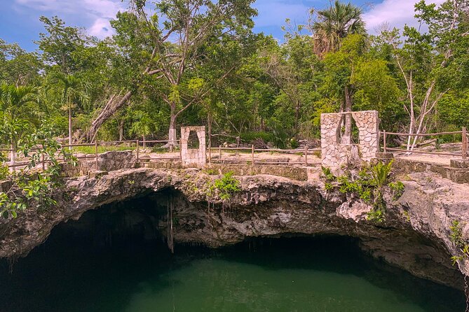Explore Mayan Ruins Tulum & Coba, a cenote & Playa del Carmen - Tulum Archaeological Site: Fast Entry, a Certified Guide, and Photo Time